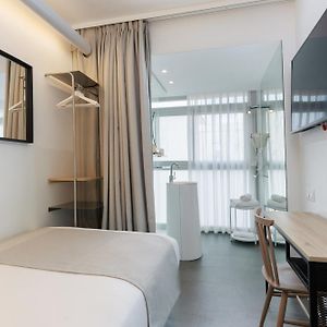 Kamer met een King Size Bed